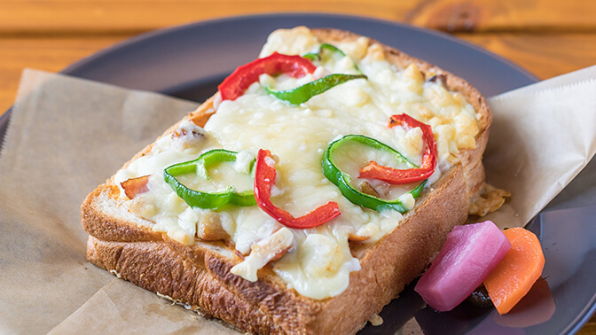 Stop By PIZZA TOAST/ピザトースト